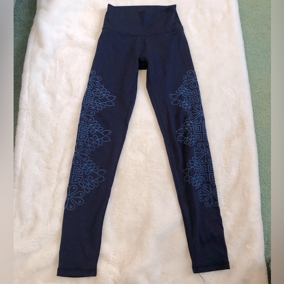 Aerie Chill Play Move Navy Women’s Leggings - Picture 1 of 15